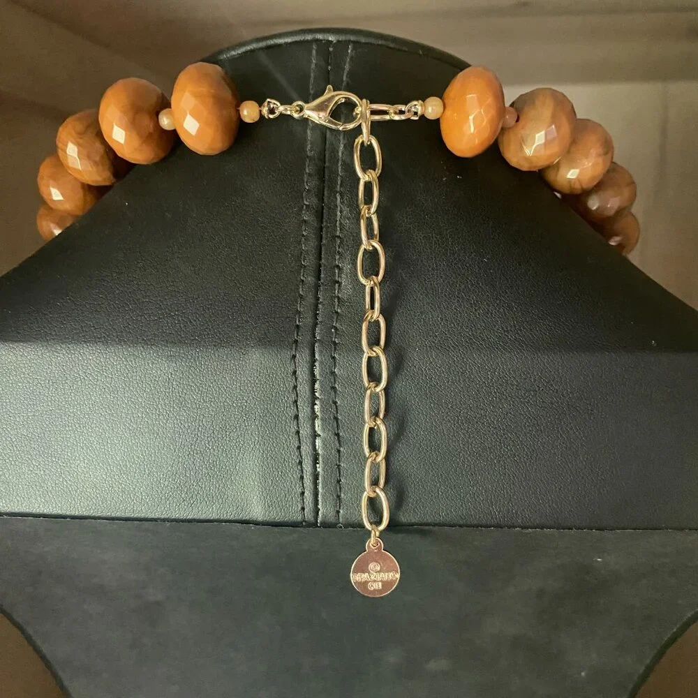 RJ Graziano Brown Faceted Resin Beaded Necklace NWOT - Picture 2 of 7